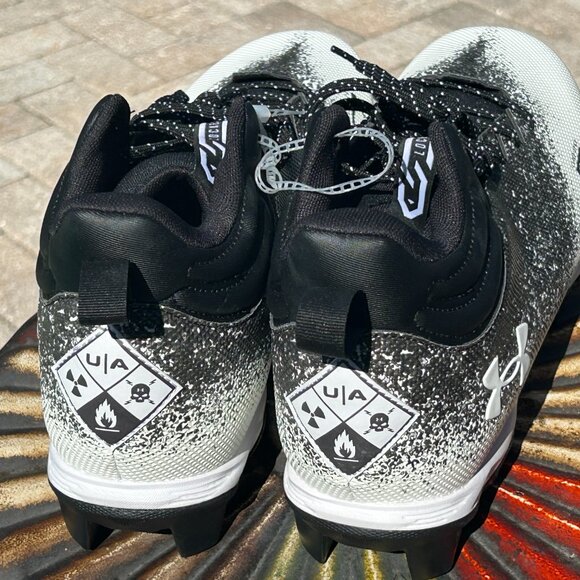 Under Armour Spotlight Franchise 2.0 RM Football Cleats – Men’s Size 16 – New - Picture 13 of 15